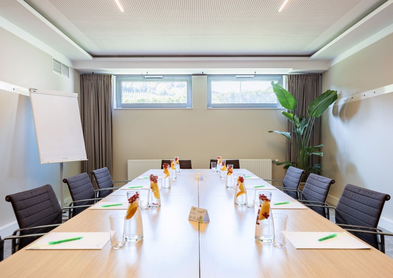 Seminarraum Wiege mit Flipchart, Beamer