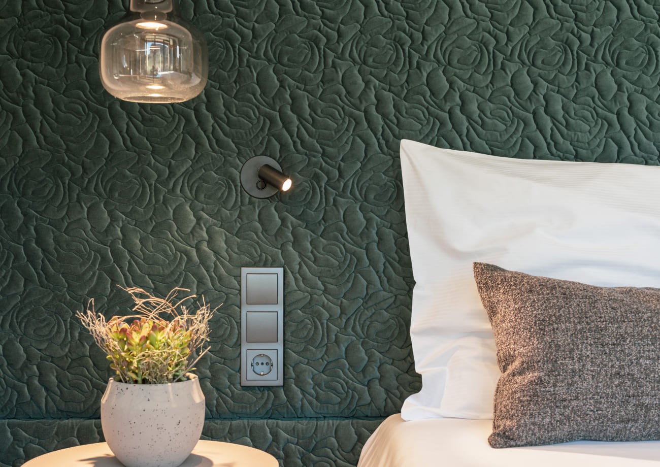 Modern eingerichtet und liebevoll und praktisch ausgestattet - das sind unsere Zimmer und Suiten.